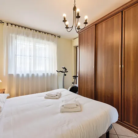 Fortino Roomy