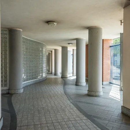 Fortino Roomy Apartment Turin